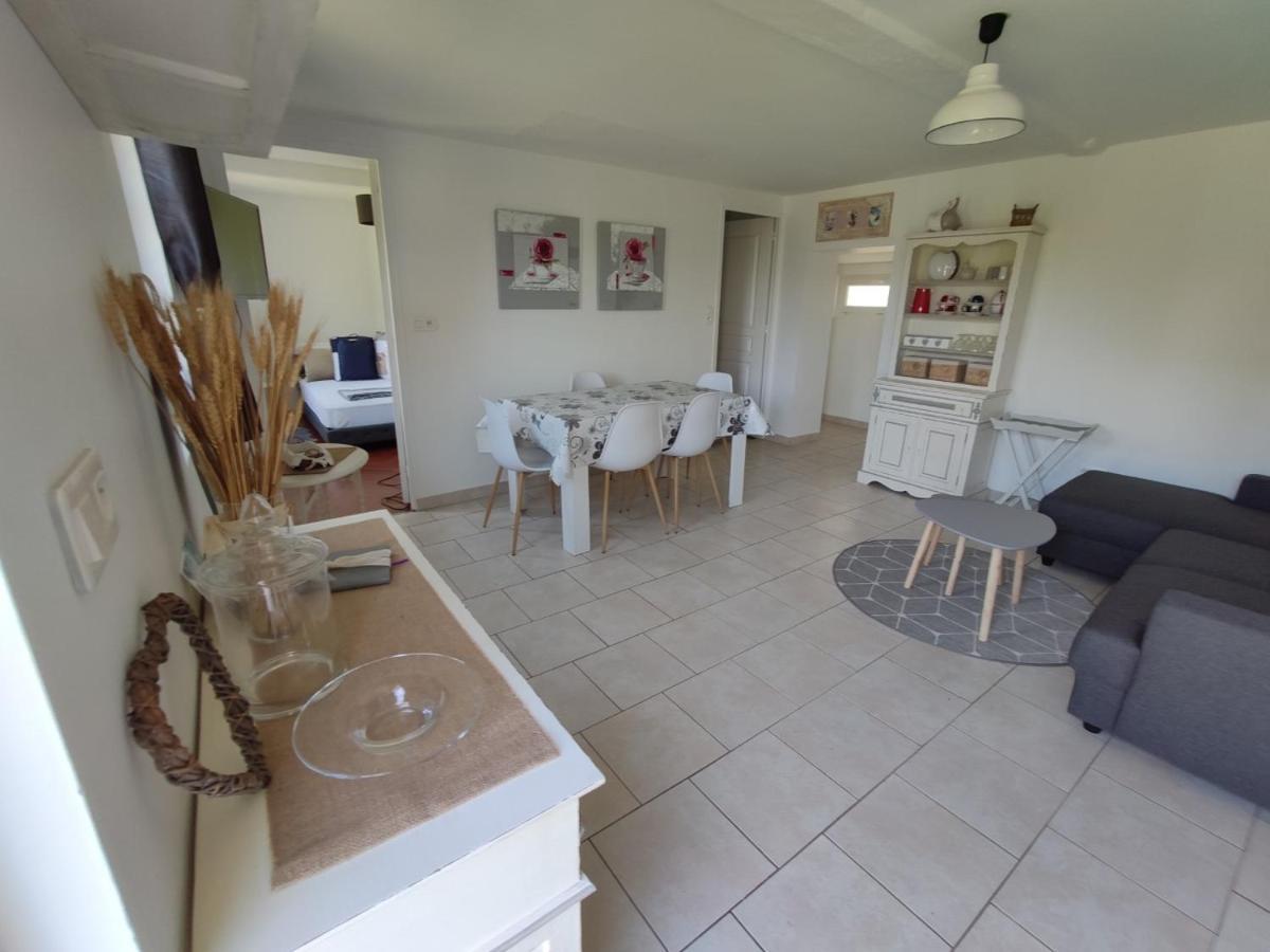 Le Petit Gite De La Roseraie Quiberville Bagian luar foto